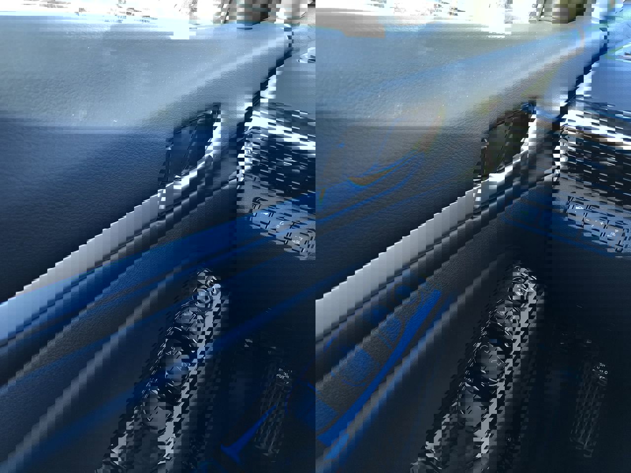 New 2025 Nissan Altima 2.5 SR w/ SR Premium Package image 21