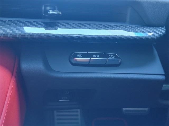 Certified 2022 Chevrolet Corvette Stingray Preferred Conv w/ Z51 Performance Package image 30