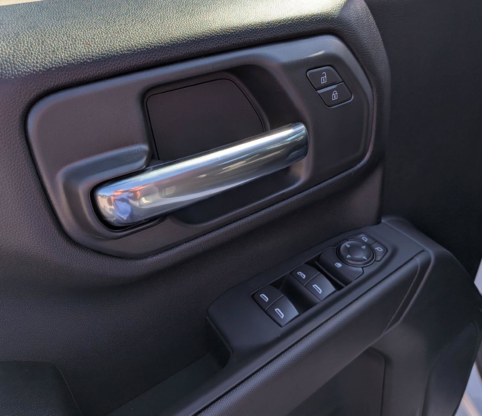 New 2026 GMC Sierra 1500 Pro w/ Graphite Edition AWD/4WD image 12
