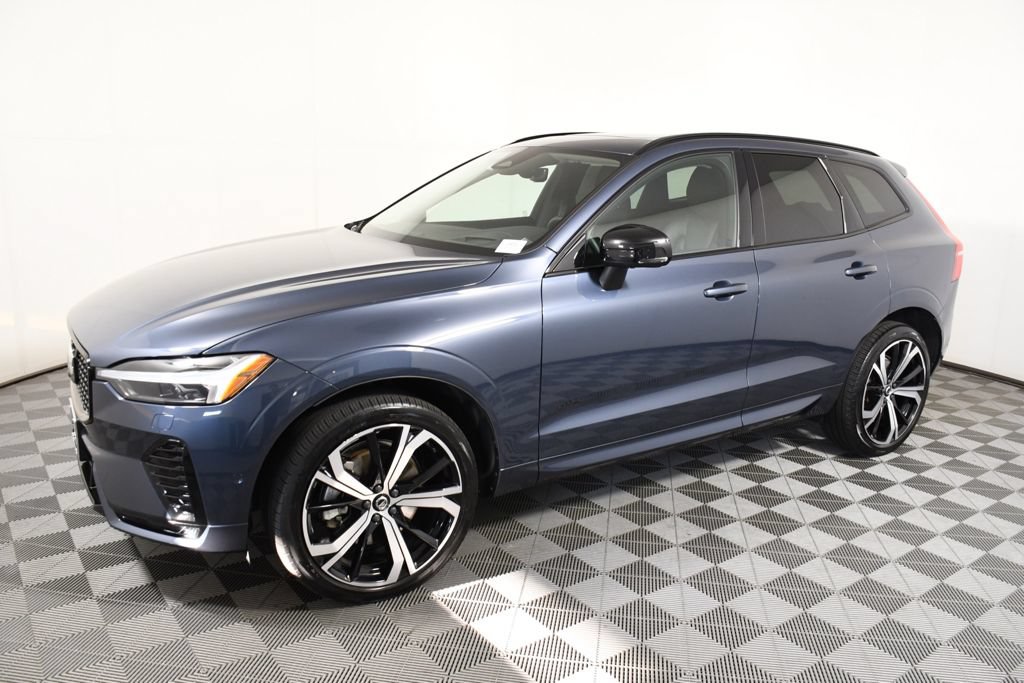 Used 2023 Volvo XC60 B6 Ultimate AWD/4WD image 2