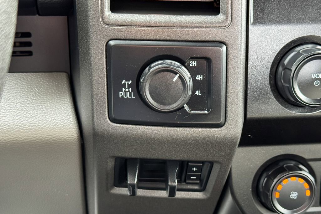 Certified 2020 Ford F250 XL w/ STX Appearance Package image 33