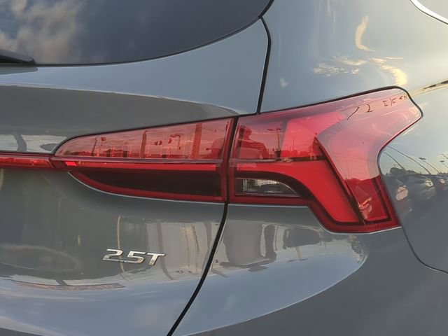 Used 2023 Hyundai Santa Fe Limited image 11