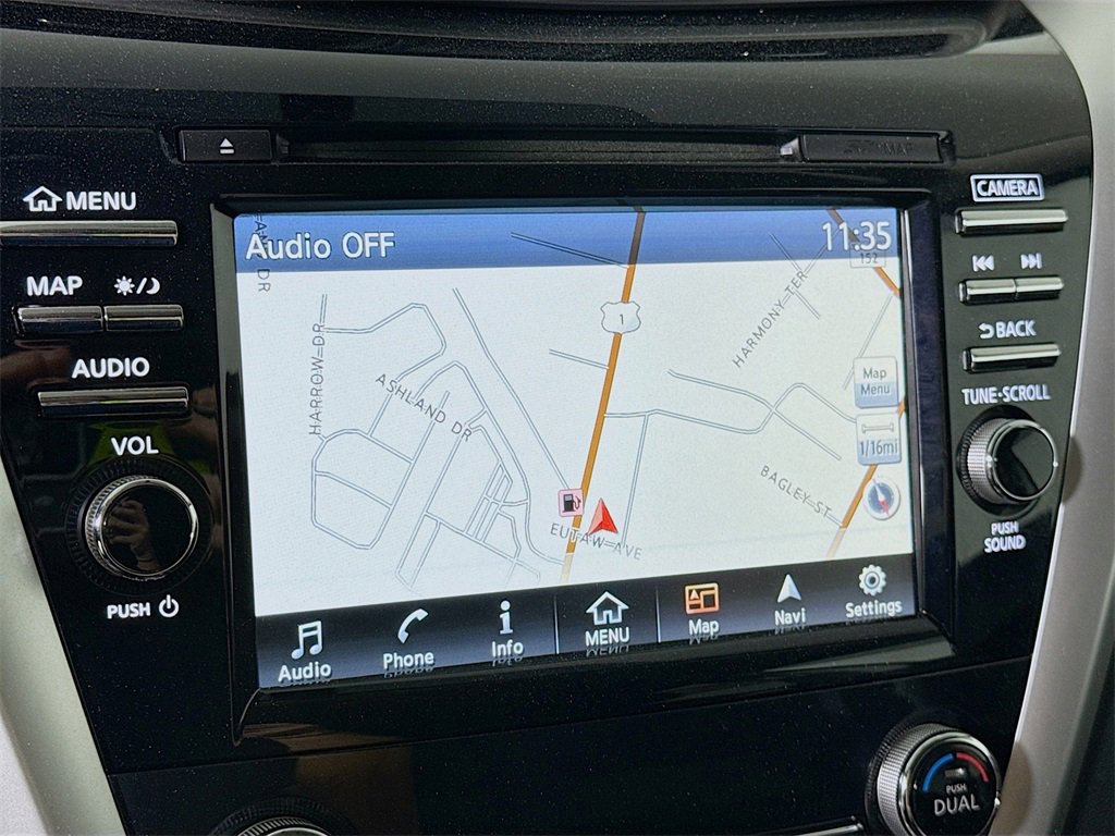 Used 2017 Nissan Murano SV image 7