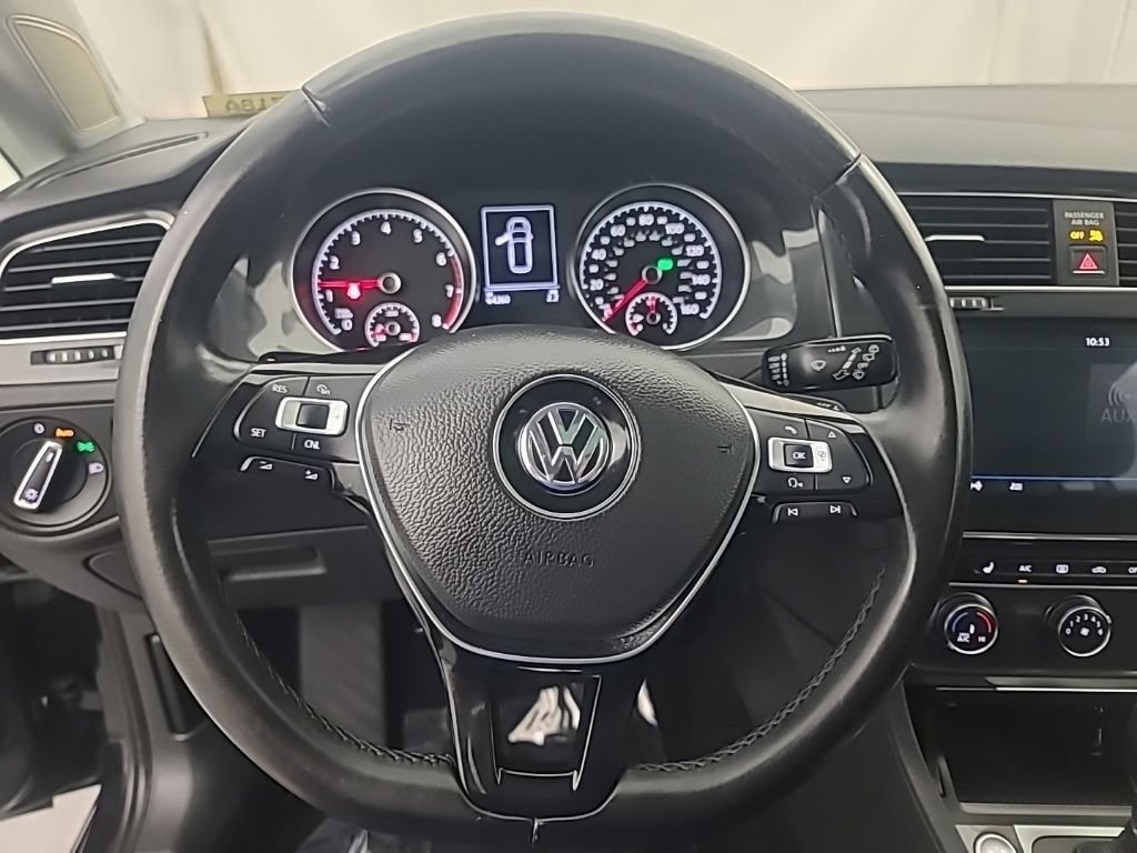 Used 2018 Volkswagen Golf SE FWD image 28