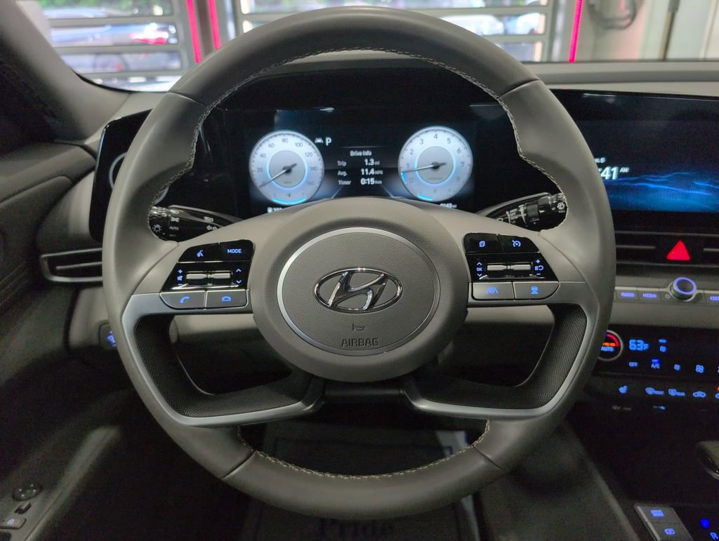 Certified 2023 Hyundai Elantra SEL w/ Convenience Package FWD image 15
