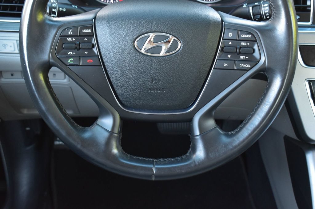 Used 2015 Hyundai Sonata Limited FWD image 27