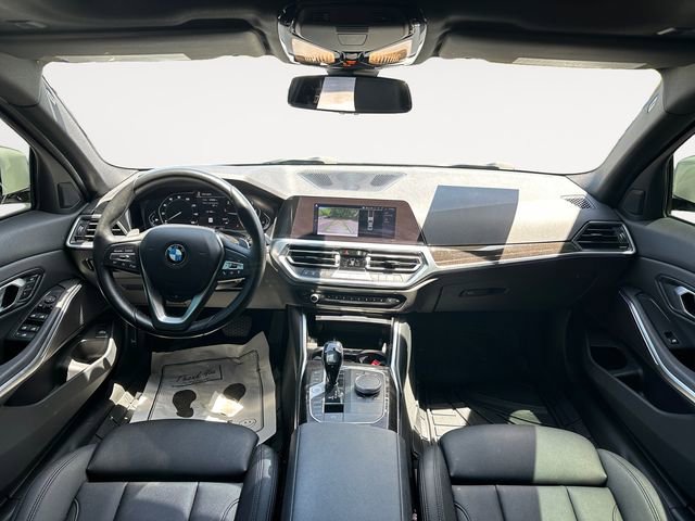 Used 2021 BMW 330i xDrive Sedan w/ Convenience Package AWD/4WD image 10
