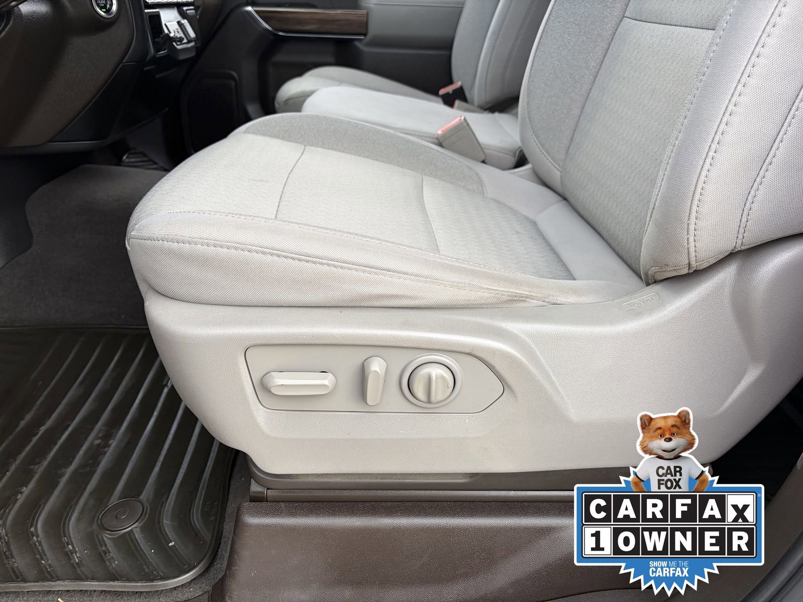 Used 2020 Chevrolet Silverado 1500 LT w/ All-Star Edition image 22