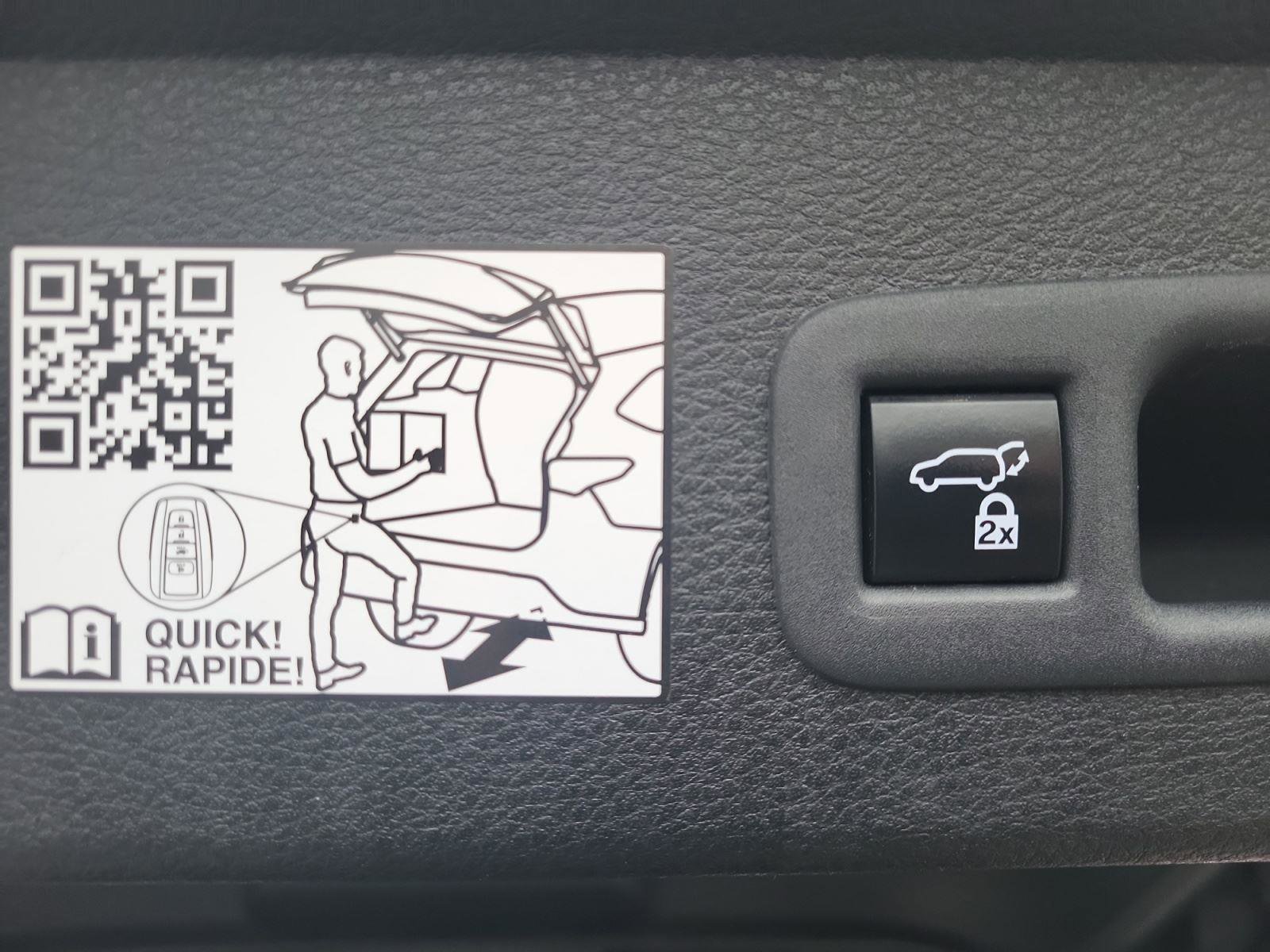 Used 2023 Toyota Sienna XLE image 26