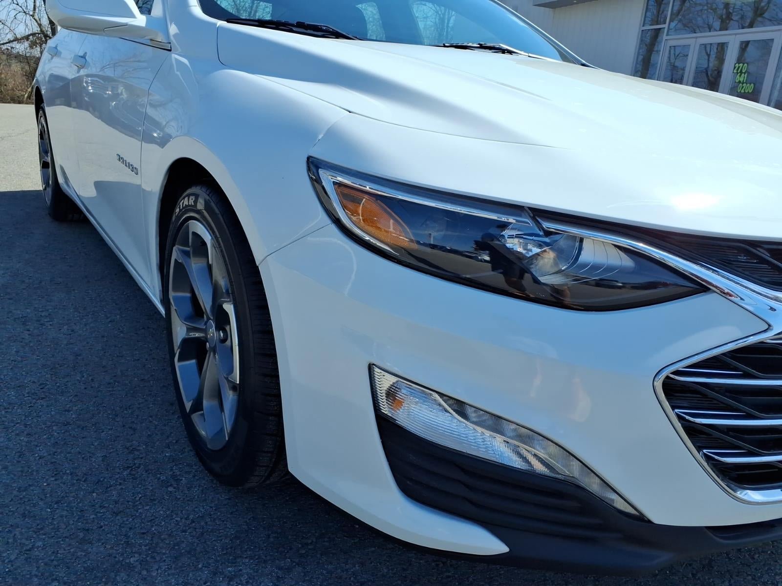 Used 2020 Chevrolet Malibu LT FWD image 18
