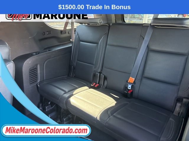 Used 2023 Chevrolet Suburban Premier image 19