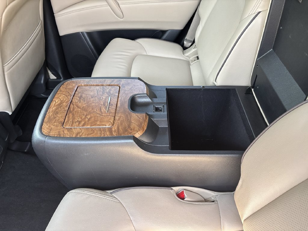 Certified 2024 Nissan Armada SL w/ Captain's Chairs Package AWD/4WD image 21