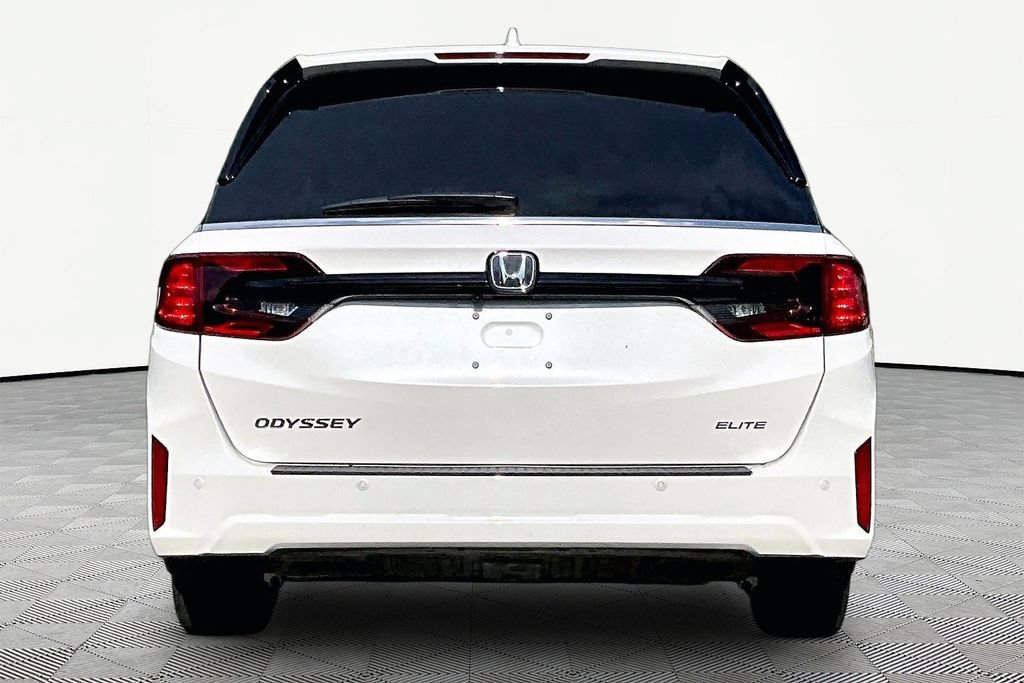 Used 2025 Honda Odyssey Elite image 7