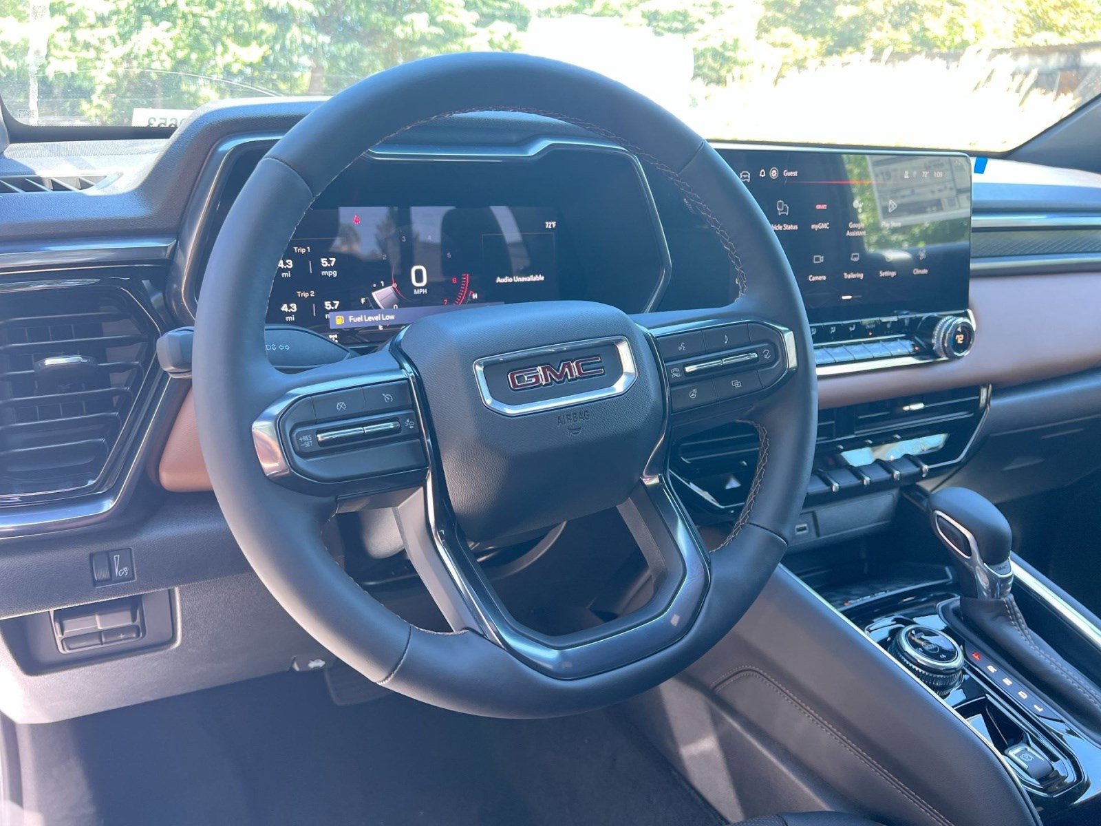 New 2026 GMC Canyon AT4 w/ Technology Plus Package image 15