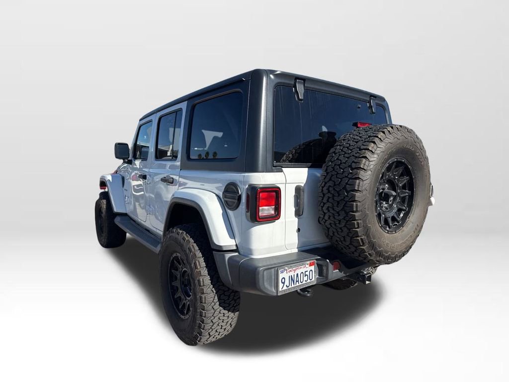 Used 2019 Jeep Wrangler Unlimited Sahara image 6