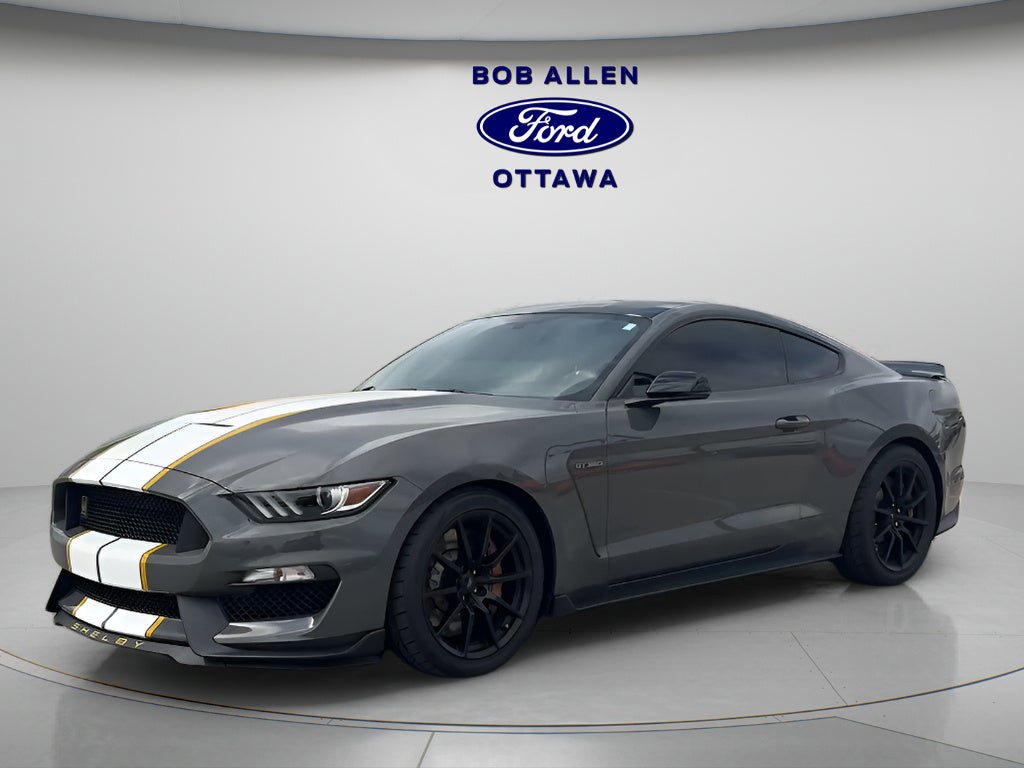 Used 2018 Ford Mustang Shelby GT350 w/ Convenience Package image 1
