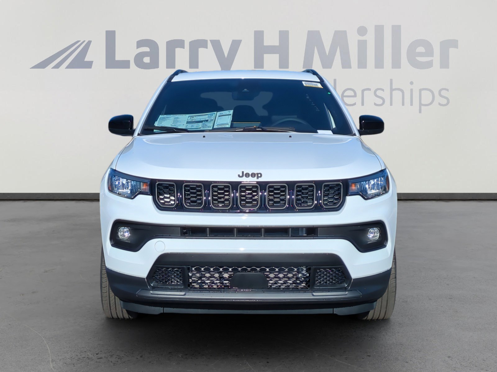 New 2026 Jeep Compass Latitude image 8