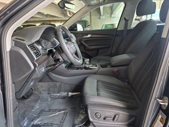 Certified 2023 Audi Q5 Premium w/ Convenience Package AWD/4WD image 9