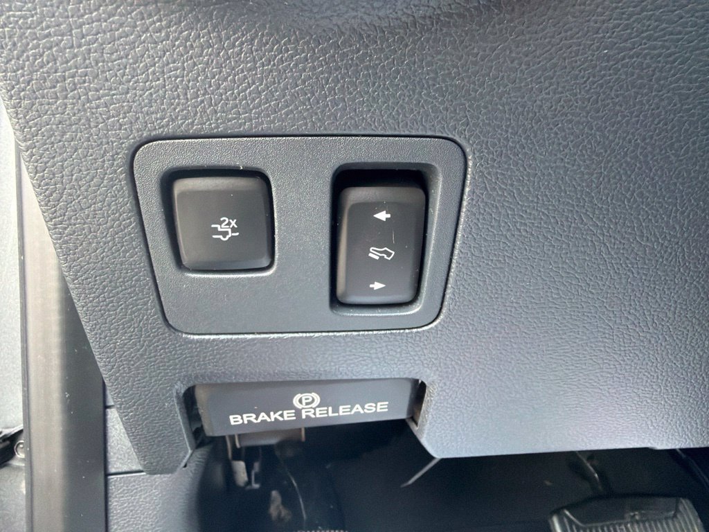 Used 2022 Ford F250 Lariat w/ Tremor Off-Road Package AWD/4WD image 19