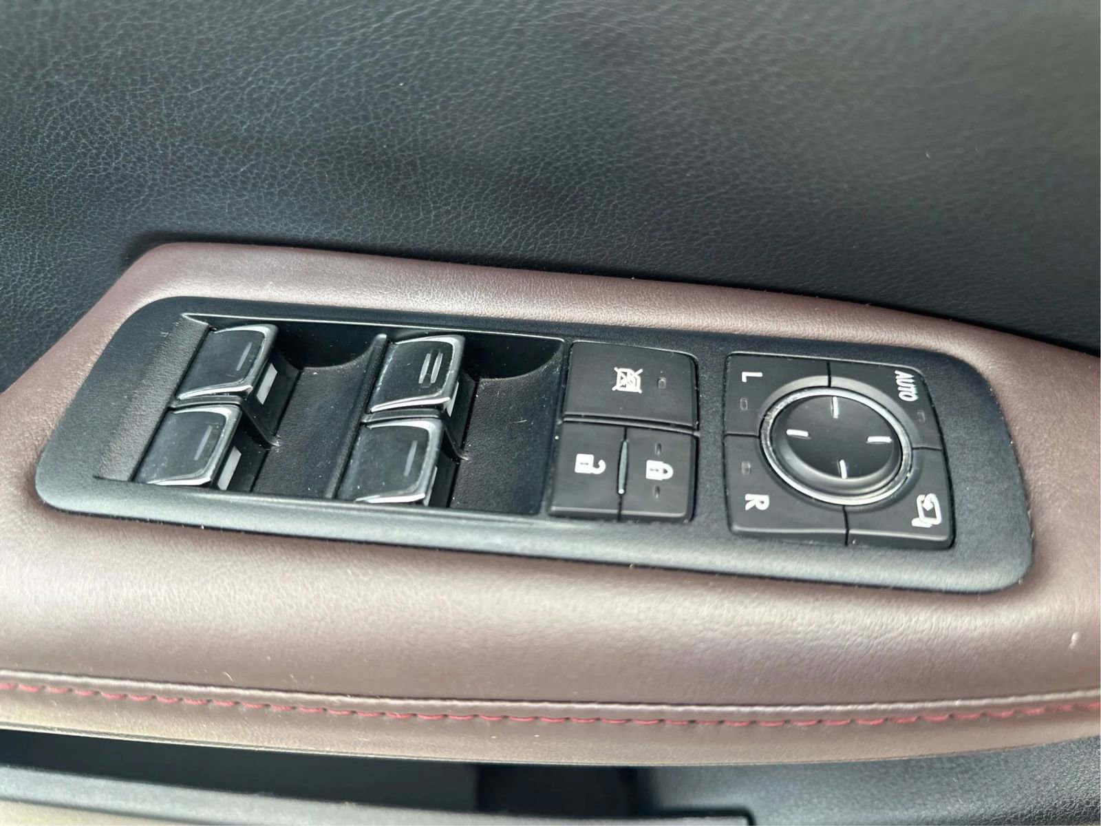 Used 2016 Lexus RX 350 AWD w/ Premium Package image 26