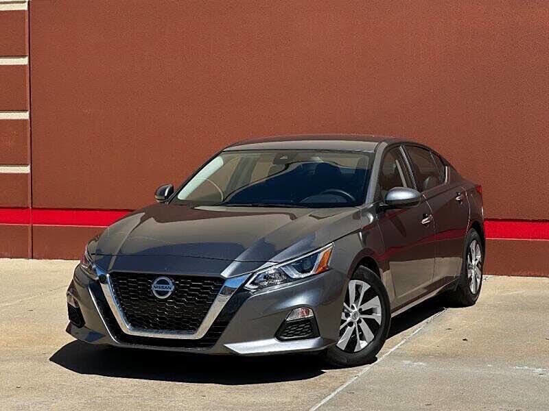 Used 2022 Nissan Altima 2.0 SR
