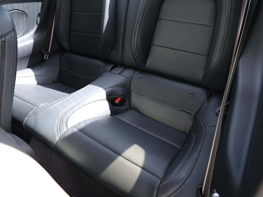 Used 2025 Ford Mustang GT Premium image 17