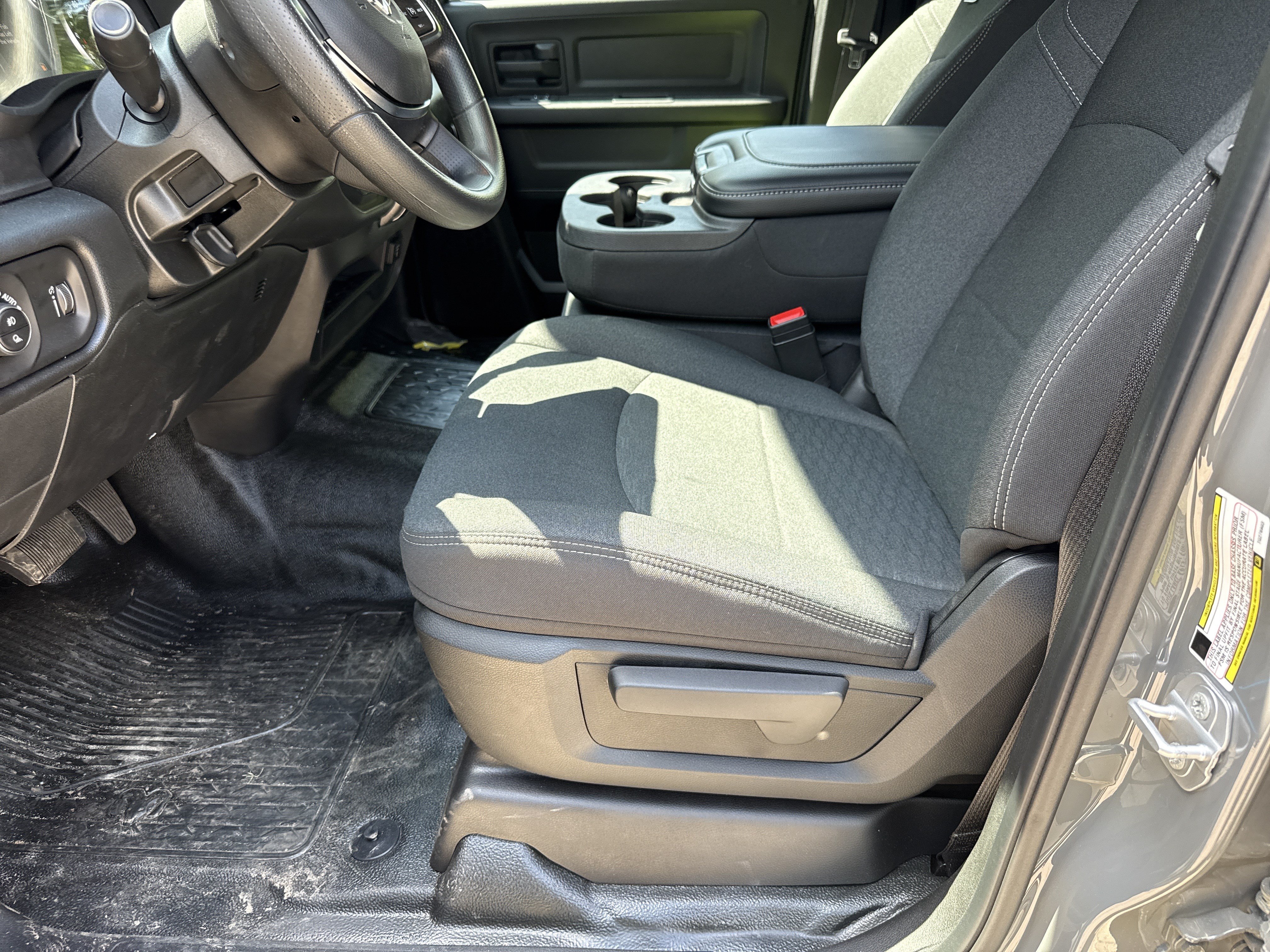 New 2026 RAM 5500 Tradesman AWD/4WD image 9