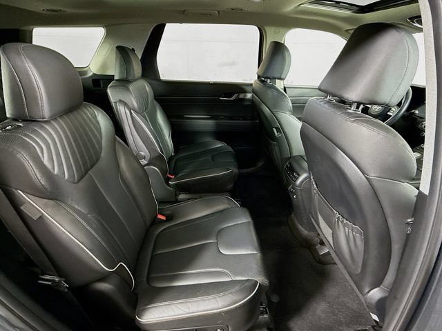 Used 2023 Hyundai Palisade Limited AWD/4WD image 32