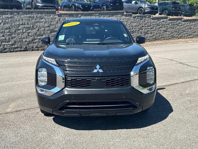 Used 2023 Mitsubishi Outlander SE FWD image 10