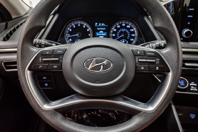 Used 2022 Hyundai Sonata SEL FWD image 13