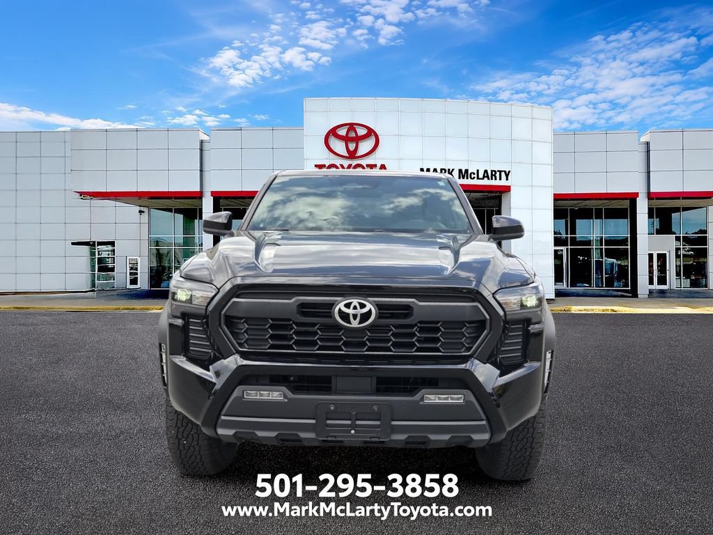 Used 2024 Toyota Tacoma TRD Off-Road AWD/4WD image 8