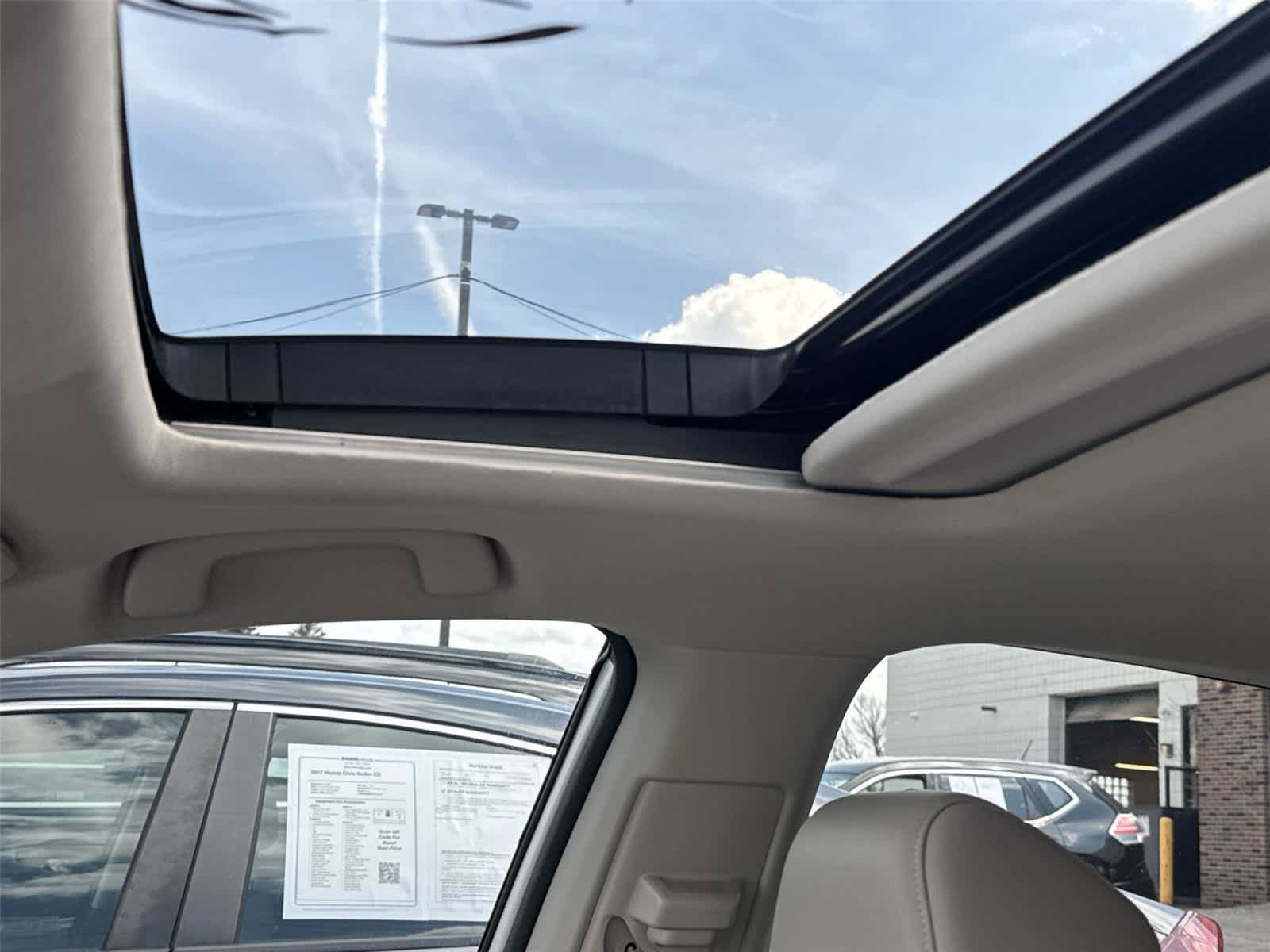 Used 2024 Honda Accord Touring image 13