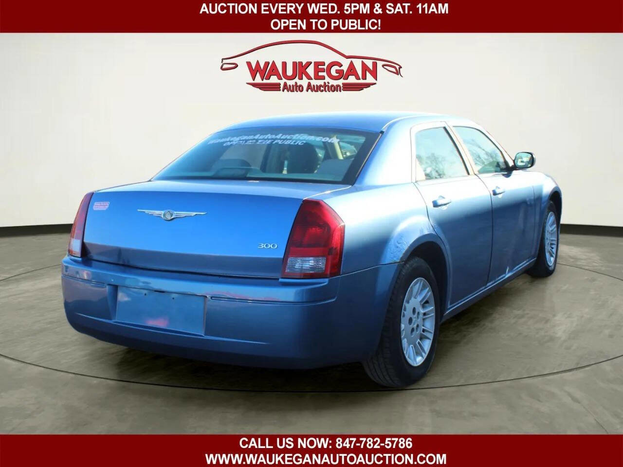 Used 2007 Chrysler 300 image 4