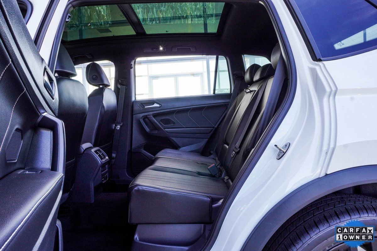 Used 2022 Volkswagen Tiguan SE R-Line image 18