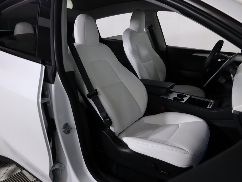 Used 2023 Tesla Model Y Performance image 59