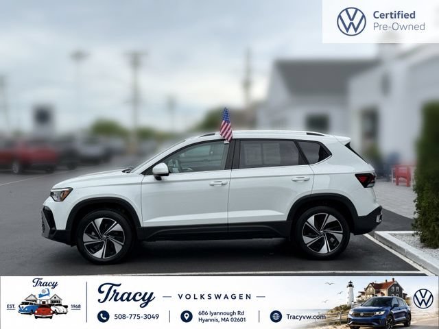 Certified 2025 Volkswagen Taos SE AWD/4WD image 5