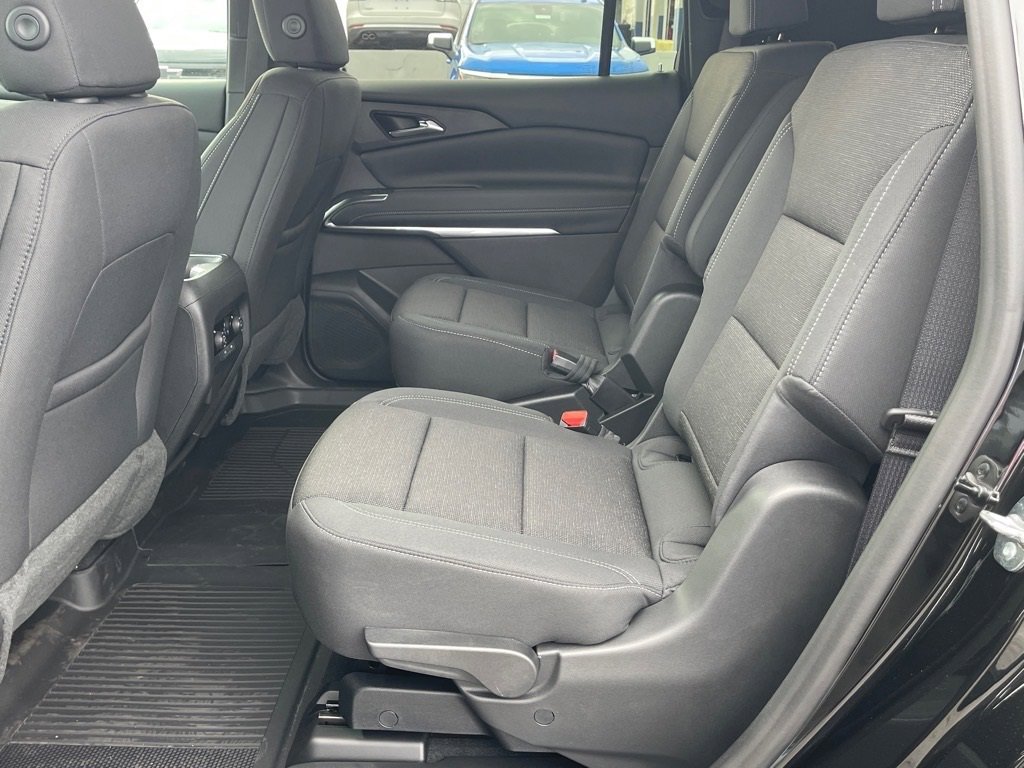 New 2026 Chevrolet Traverse LT w/ Driver Confidence Package image 9