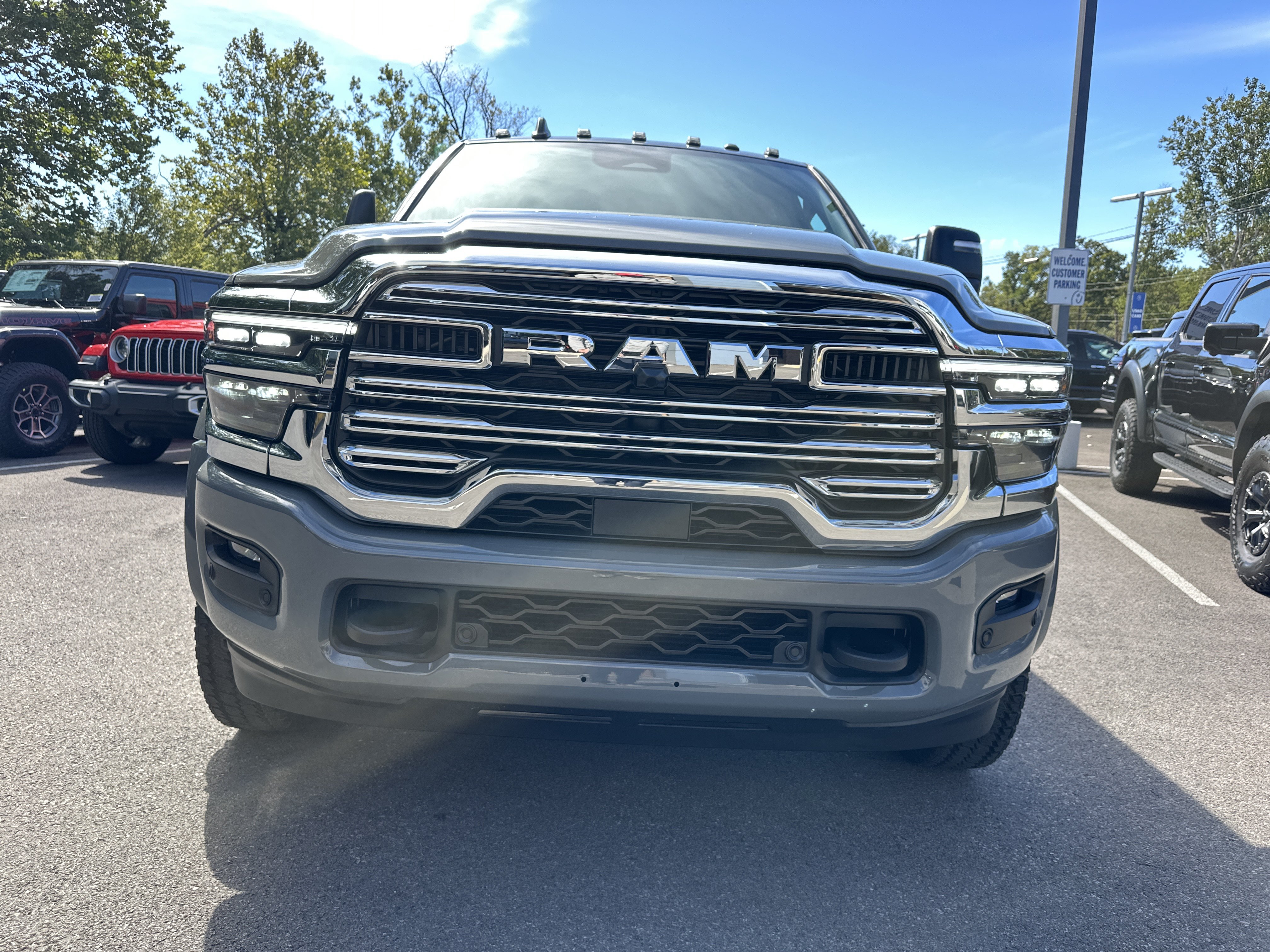 New 2027 RAM 5500 4x4 Crew Cab w/ Laramie Trim Package image 23