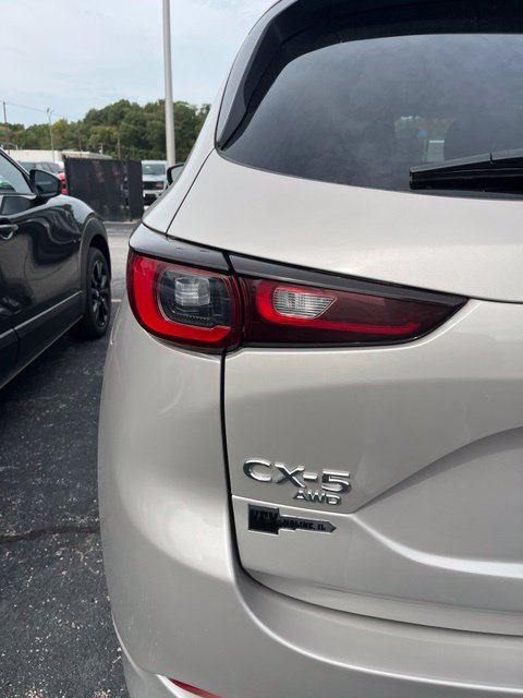 Used 2025 MAZDA CX-5 AWD 2.5 S w/ Select Package image 6