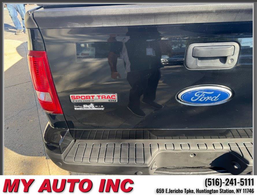 Used 2010 Ford Explorer Sport Trac XLT image 34