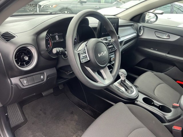 Used 2022 Kia Forte LXS image 14