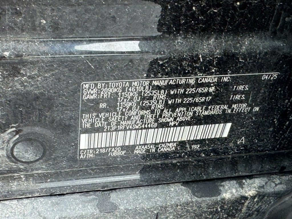 Used 2025 Toyota RAV4 XLE AWD/4WD image 31