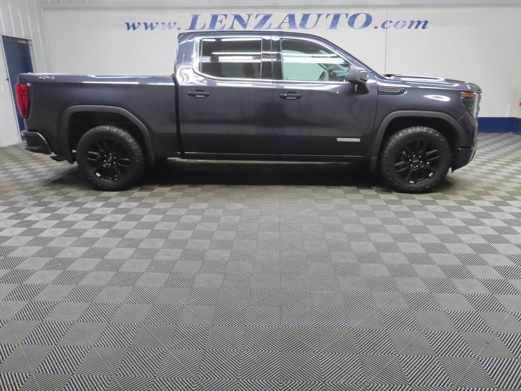 Used 2022 GMC Sierra 1500 Elevation AWD/4WD image 2