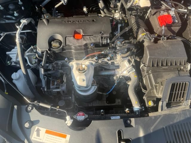 Used 2025 Honda HR-V Sport image 29