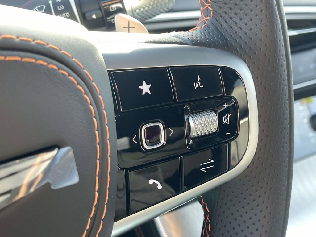 New 2026 Genesis GV70 2.5T Sport Prestige AWD/4WD image 10
