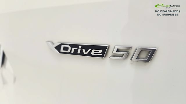 Used 2023 BMW iX xDrive50 w/ Sport Package AWD/4WD image 35