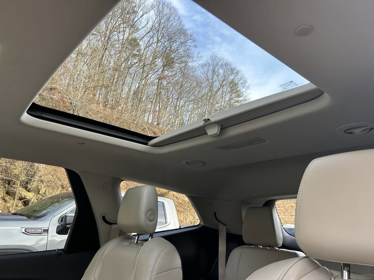 Used 2018 Buick Enclave Premium w/ Experience Buick Package image 30