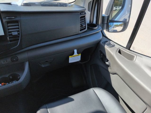 New 2026 Ford Transit 250 Low Roof w/ Load Area Protection Package RWD image 15