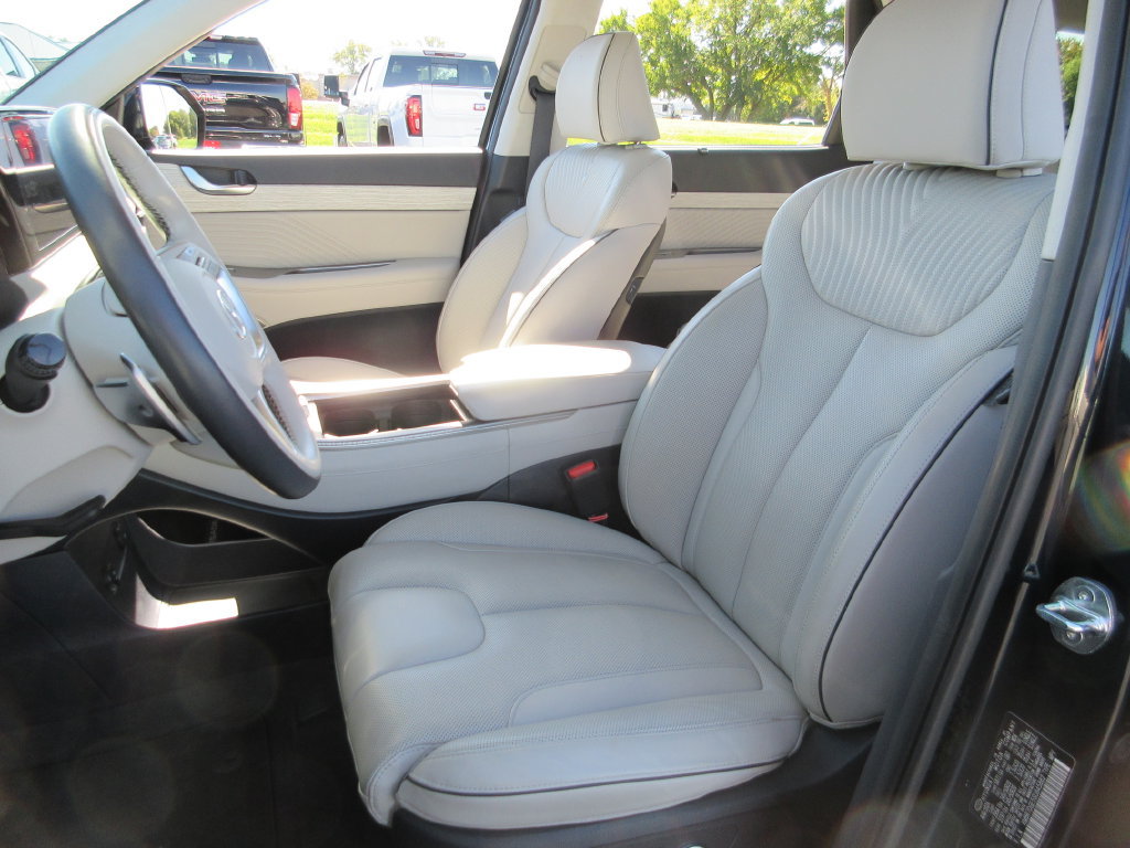 Used 2025 Hyundai Palisade Calligraphy AWD/4WD image 21
