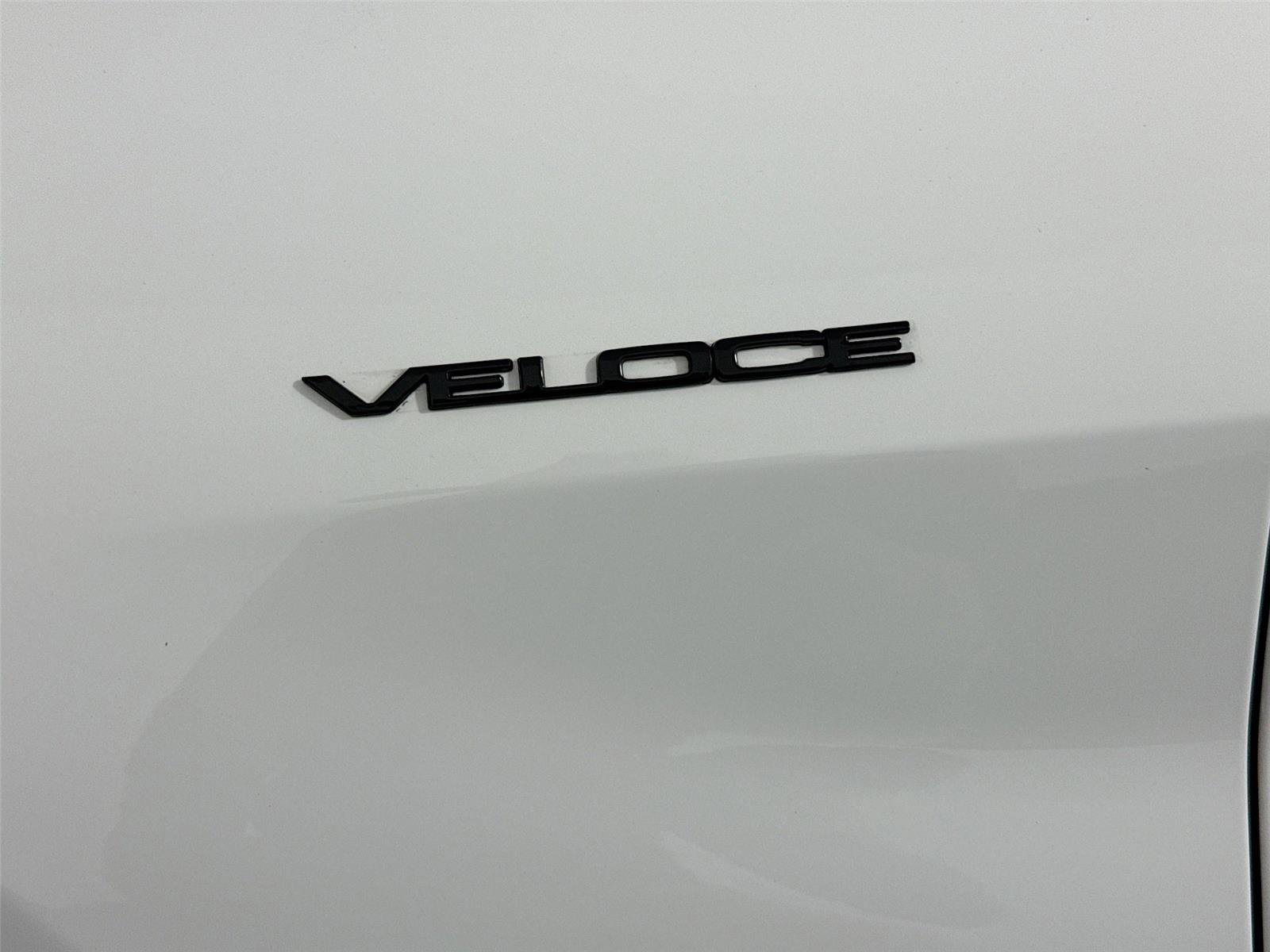 Used 2024 Alfa Romeo Giulia Veloce image 38